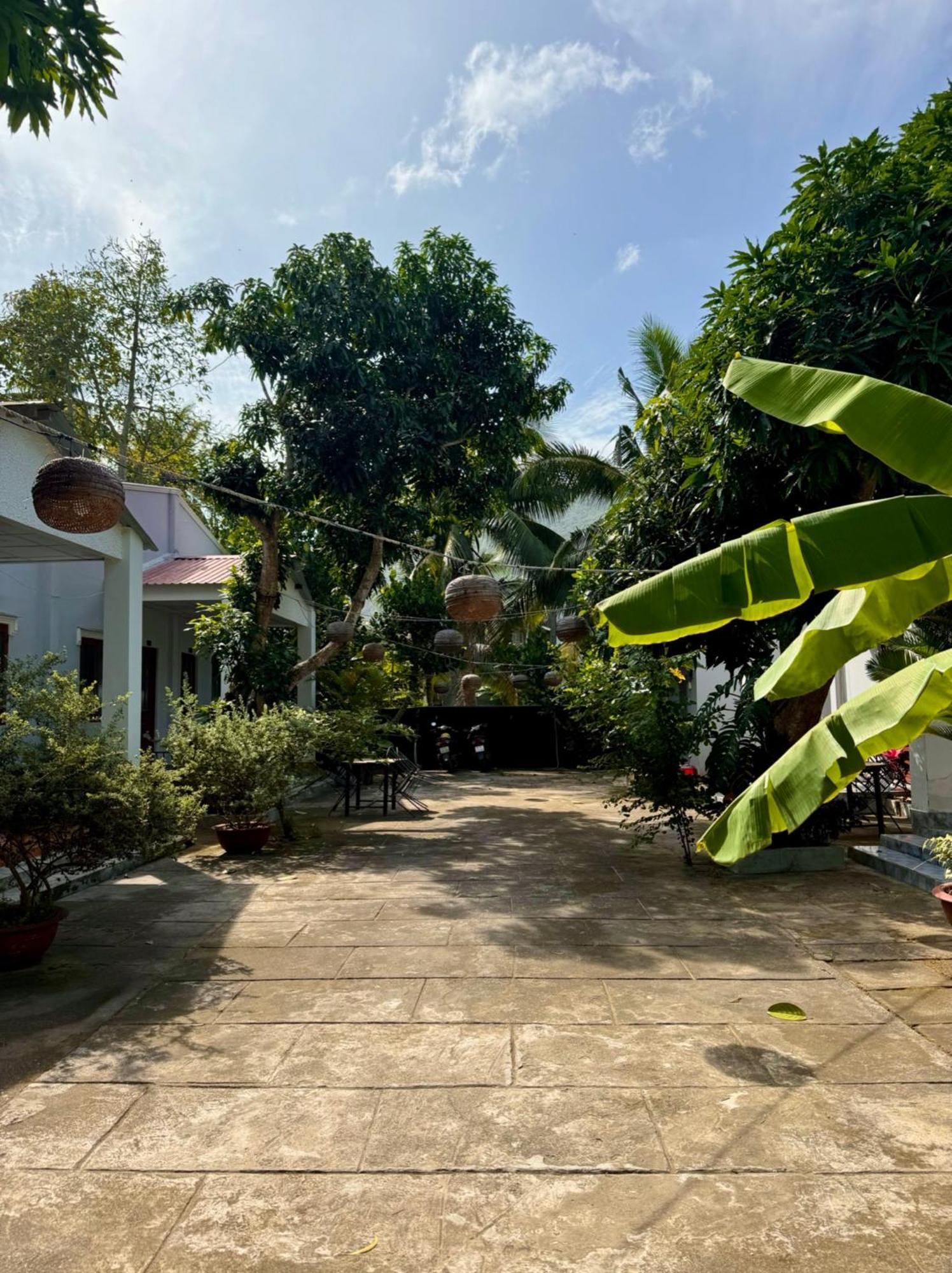 Ferienwohnung Eden House & Coffee Con Dao Chi Khu Co Ong Exterior foto